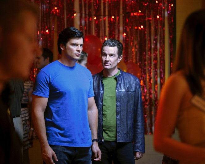 Smallville - Homecoming - Photos - Tom Welling, James Marsters
