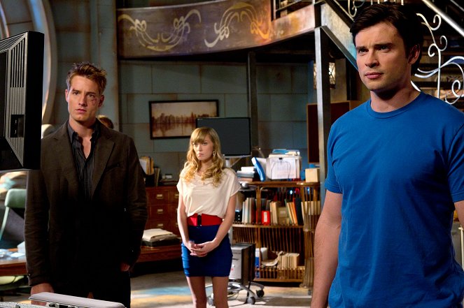 Smallville - Icarus - Z filmu - Justin Hartley, Britt Irvin, Tom Welling