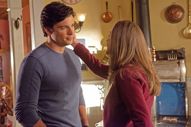 Smallville - Beacon - Photos - Tom Welling, Annette O'Toole