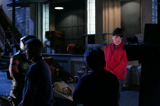 Smallville - Nyílvessző - Forgatási fotók - Tom Welling