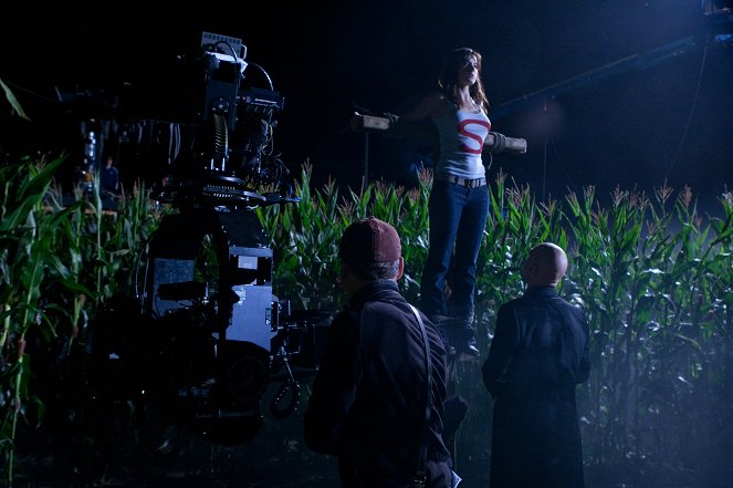 Smallville - Season 10 - Die zweite Chance - Dreharbeiten - Erica Durance