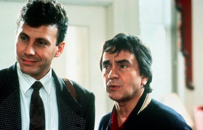 Crazy People - Photos - Paul Reiser, Dudley Moore