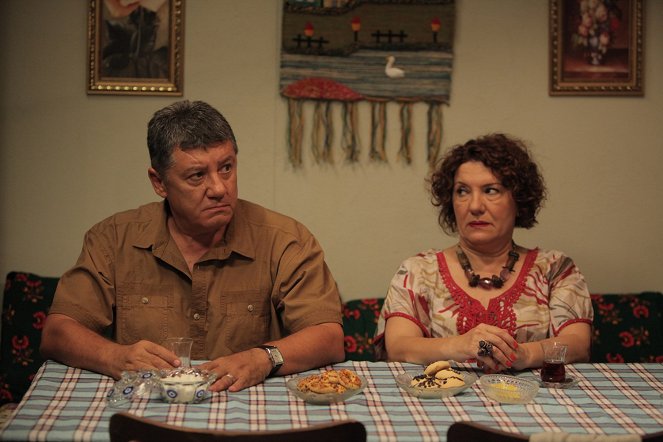 Eyyvah Eyvah 3 - Kuvat elokuvasta - Tarık Ünlüoğlu, Ayşenil Şamlıoğlu