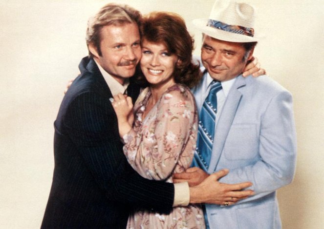 Lookin' to Get Out - Promo - Jon Voight, Ann-Margret, Burt Young