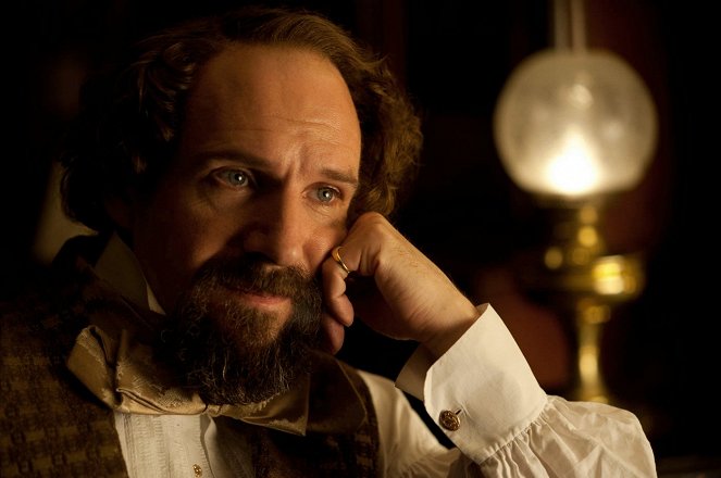 The Invisible Woman - Photos - Ralph Fiennes