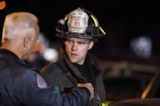 Chicago Fire - Two Families - Photos - Jesse Spencer