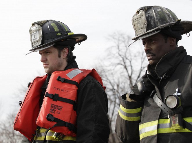 Chicago Fire - Season 1 - Partneři - Z filmu - Eamonn Walker