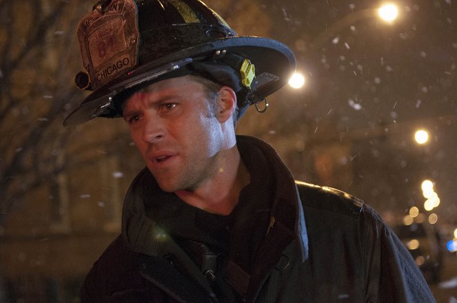 Chicago Fire - Season 1 - Sourozenci - Z filmu - Jesse Spencer