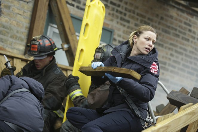 Chicago Fire - Leaders Lead - Photos - Lauren German
