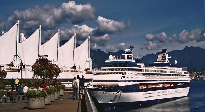 Industrious - Vancouver Port - Filmfotos