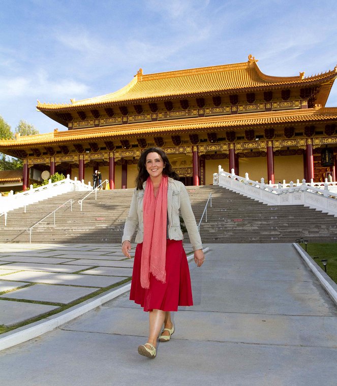 Seven Wonders of the Buddhist World - Do filme - Bettany Hughes