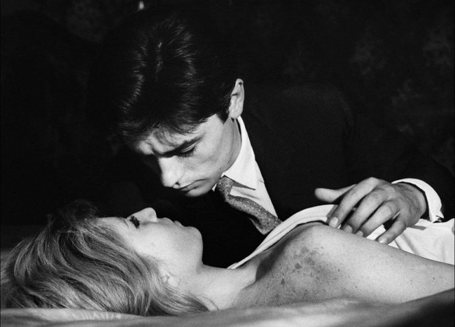 Liebe 1962 - Filmfotos - Monica Vitti, Alain Delon