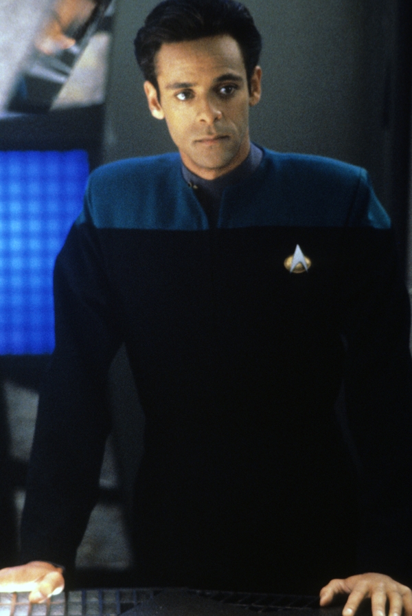 Star Trek: Espacio profundo nueve - Season 1 - De la película - Alexander Siddig