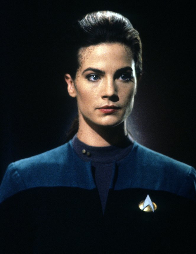 Star Trek: Deep Space Nine - Season 1 - Photos - Terry Farrell