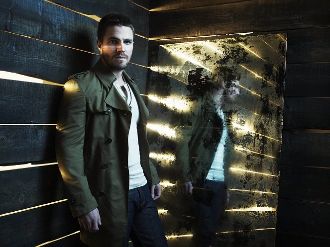 Arrow - Season 1 - Promokuvat - Stephen Amell