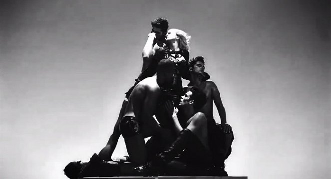 Madonna: Girl Gone Wild - De la película - Madonna, Jon Kortajarena, Sean O'Pry