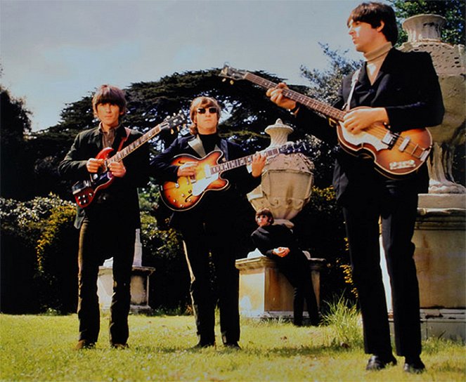 The Beatles: Rain - Filmfotos - The Beatles, George Harrison, John Lennon, Ringo Starr, Paul McCartney