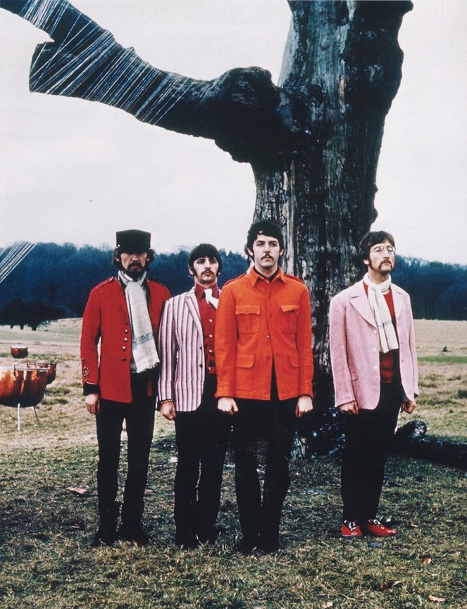 The Beatles: Strawberry Fields Forever - Filmfotók - The Beatles, George Harrison, Ringo Starr, Paul McCartney, John Lennon