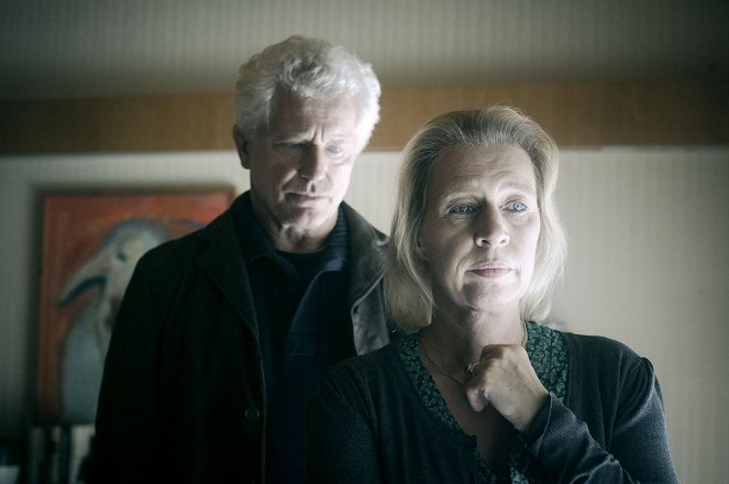 Tatort - Macht und Ohnmacht - De la película - Miroslav Nemec, Maria Hartmann