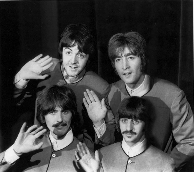 The Beatles: Hello, Goodbye - Filmfotos - The Beatles, George Harrison, Paul McCartney, Ringo Starr, John Lennon