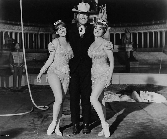 El fabuloso mundo del circo - Promoción - Claudia Cardinale, John Wayne, Rita Hayworth
