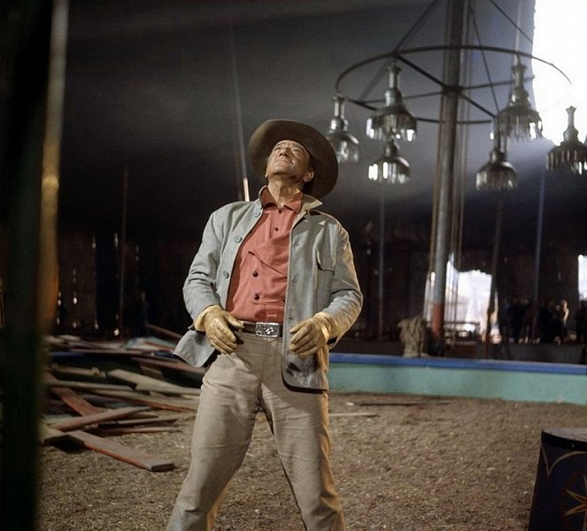 Cirkuszvilág - Filmfotók - John Wayne