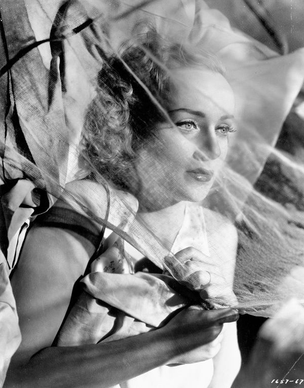 Valkoinen nainen - Kuvat elokuvasta - Carole Lombard