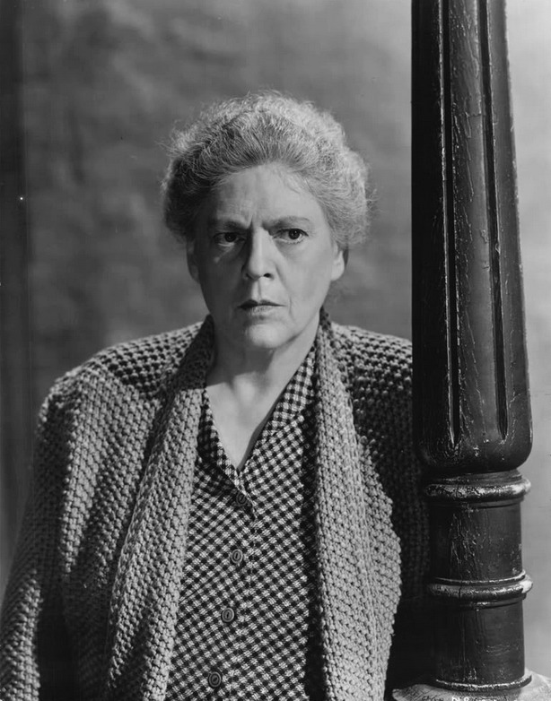 None But the Lonely Heart - Filmfotók - Ethel Barrymore