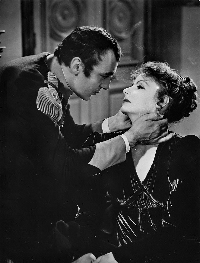 Hraběnka Walewská - Z filmu - Charles Boyer, Greta Garbo