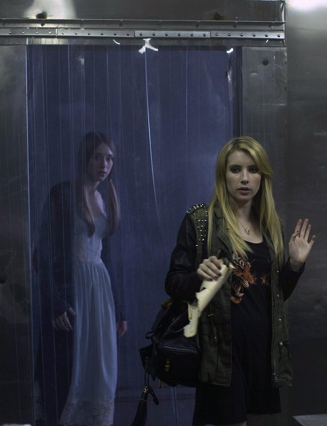 American Horror Story - Parhaat palat - Kuvat elokuvasta - Taissa Farmiga, Emma Roberts