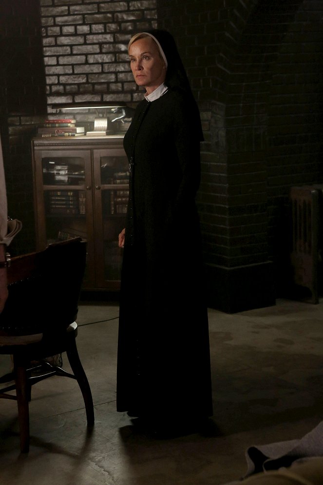 Amerikai Horror Story - Zártosztály - Filmfotók - Jessica Lange