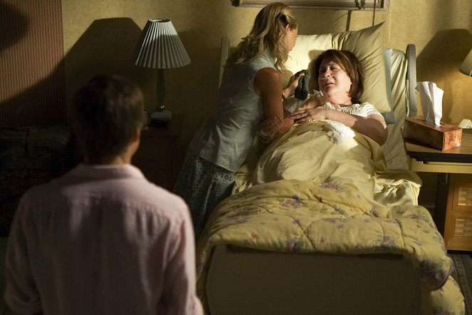 Dexter - Season 3 - Easy as Pie - Van film - Julie Benz, Margo Martindale