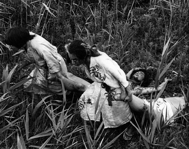 Onibaba - tappajat - Kuvat elokuvasta - Jitsuko Yoshimura, 乙羽信子