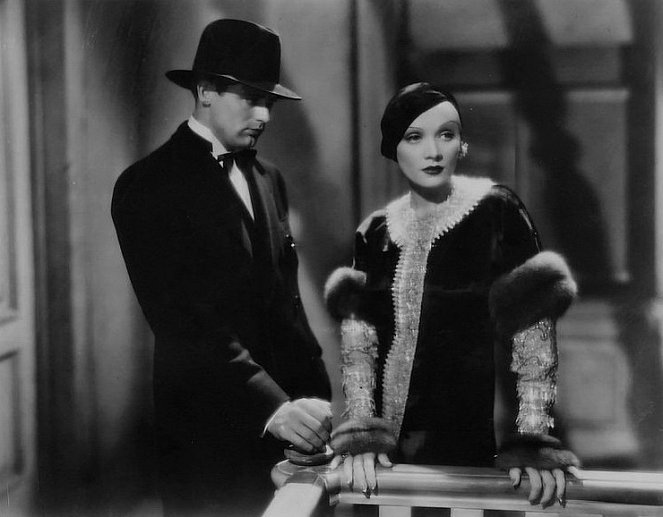 Plavovlasá Venuše - Z filmu - Cary Grant, Marlene Dietrich