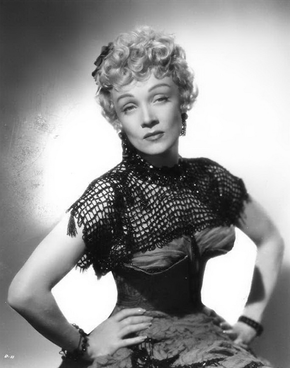 Ranč zločinců - Promo - Marlene Dietrich