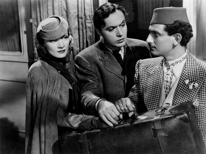 Marlene Dietrich, Charles Boyer, Joseph Schildkraut