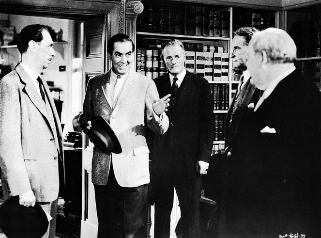 Witness for the Prosecution - Photos - Tyrone Power, Henry Daniell