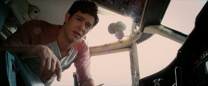 Dschungelcamp – Welcome to the Jungle - Filmfotos - Adam Brody