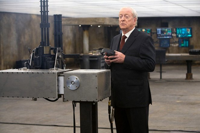 Temný rytíř - Z filmu - Michael Caine