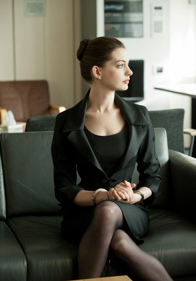 Yön ritari paluu - Kuvat elokuvasta - Anne Hathaway