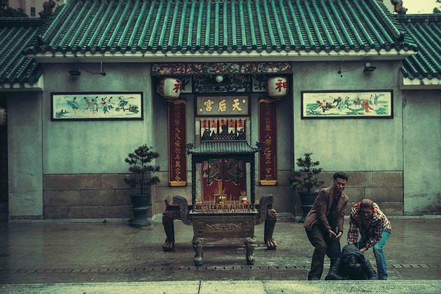 Na ye ling chen, wo zuo shang le wang jiao kai wang da bu de hong Van - Filmfotók