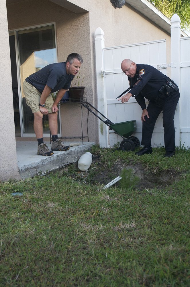 Sinkholes: Swallowed Alive - Photos