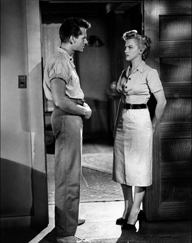 Clash by Night - Z filmu - Keith Andes, Marilyn Monroe