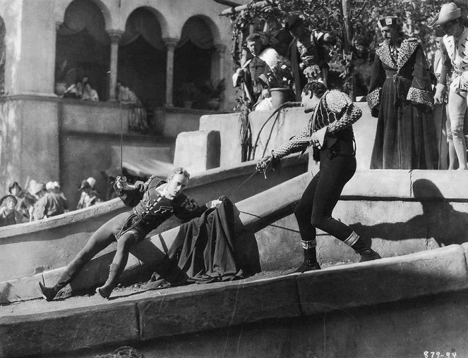 Romeo and Juliet - Do filme - Leslie Howard