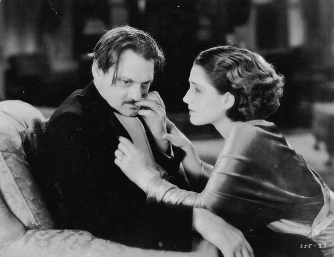 A Free Soul - Filmfotos - Lionel Barrymore, Norma Shearer