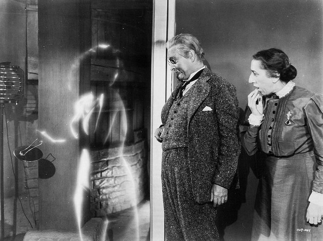 La Femme invisible - Film - John Barrymore, Margaret Hamilton