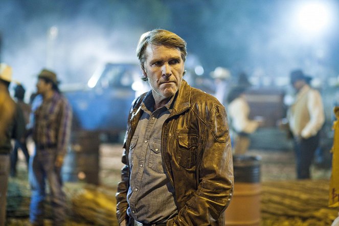 Longmire - Season 2 - The Great Spirit - Photos - Robert Taylor