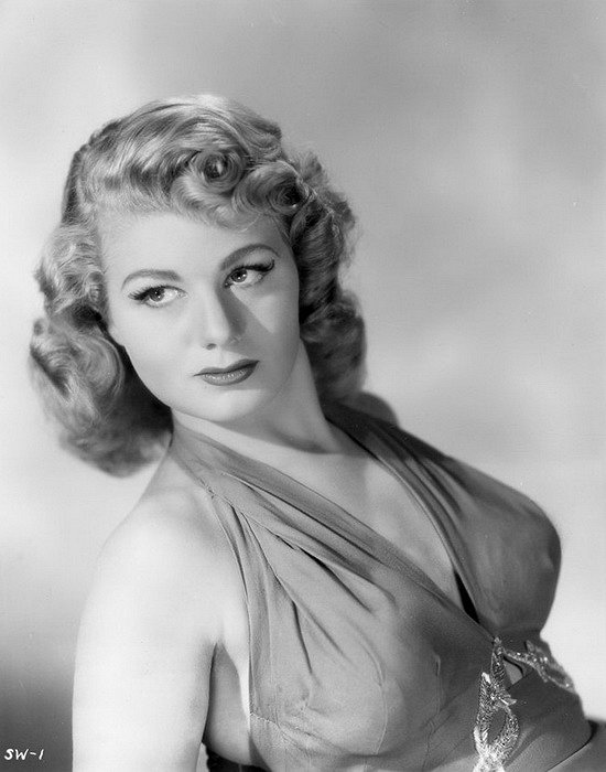 Mord in Ekstase - Werbefoto - Shelley Winters