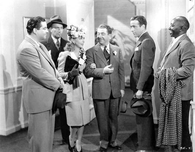 All Through the Night - De la película - Jackie Gleason, Humphrey Bogart, William Demarest, Frank McHugh, Sam McDaniel