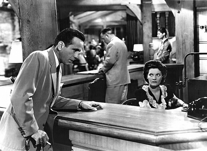 La Mort n'était pas au rendez-vous - Film - Humphrey Bogart